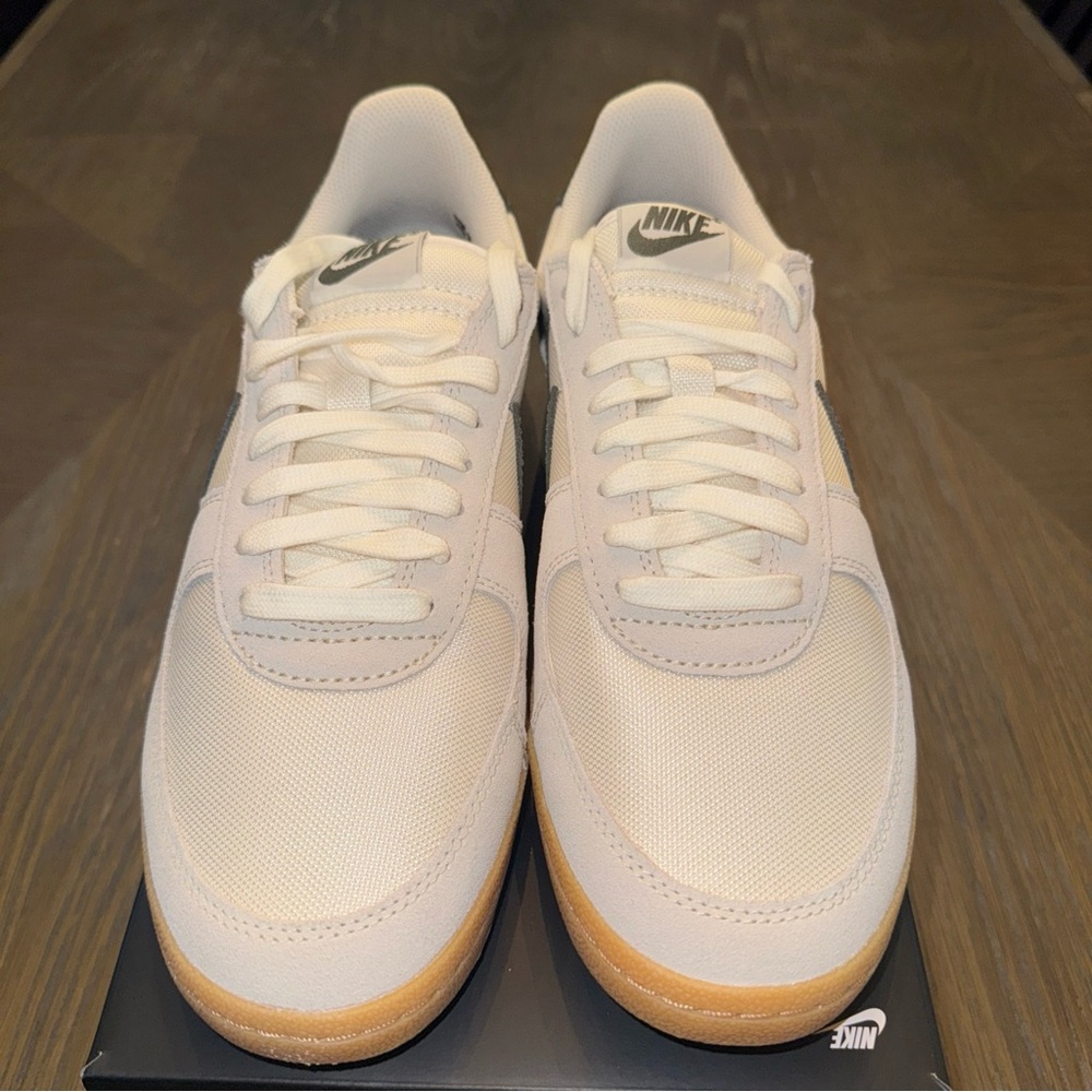 Nike Mens Field General Retro Soccer Shoes 10 HF3165-103 Ivory Green New In Box
